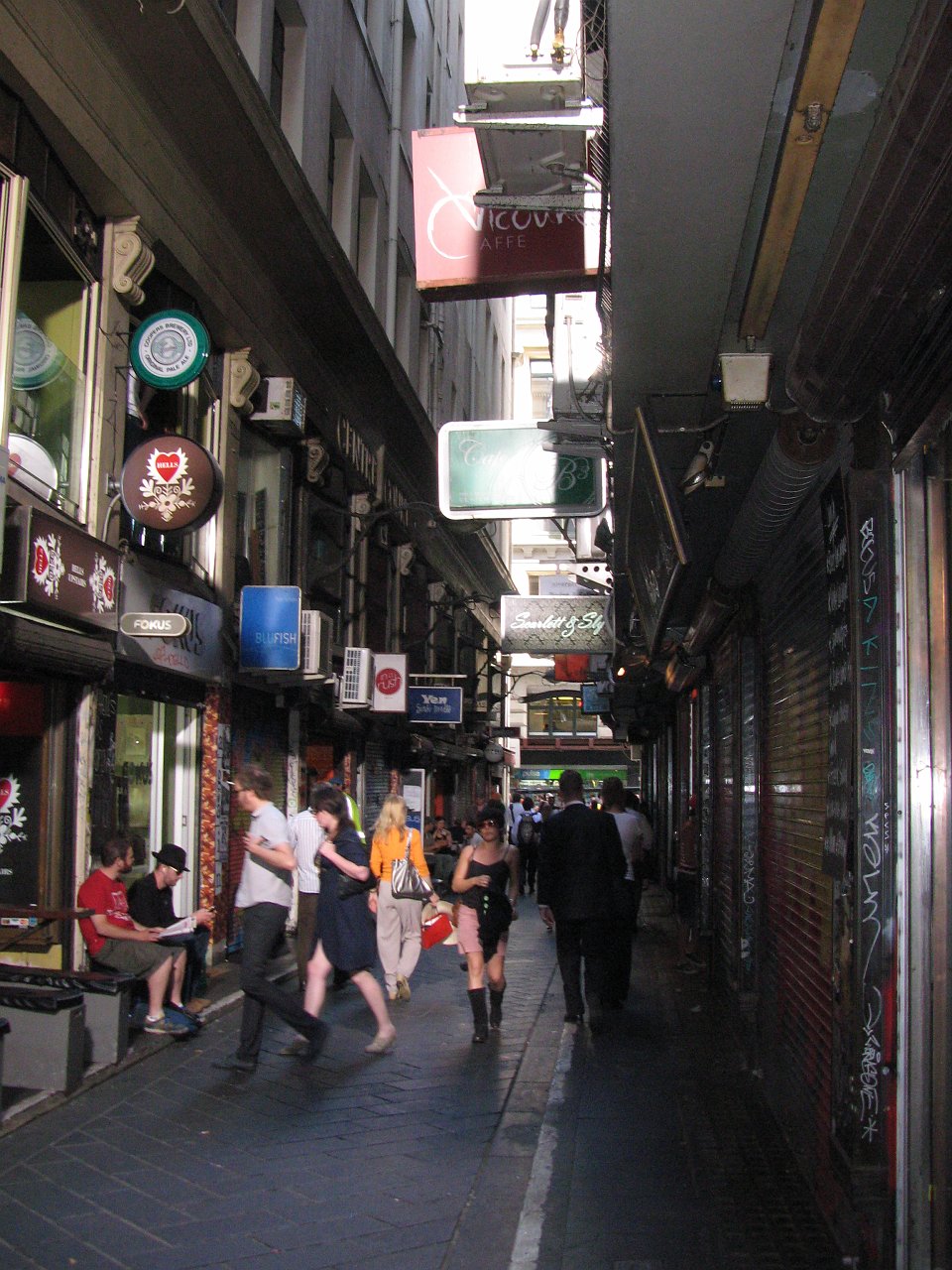 my favourite alley - centre way.JPG